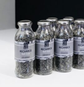 Recharge Men's Epsom Salt Soak